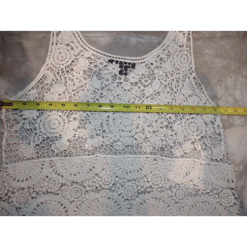 Fever Cream Boho Crochet Lace Tank Top Medium Beachy Coverup - Picture 8 of 8